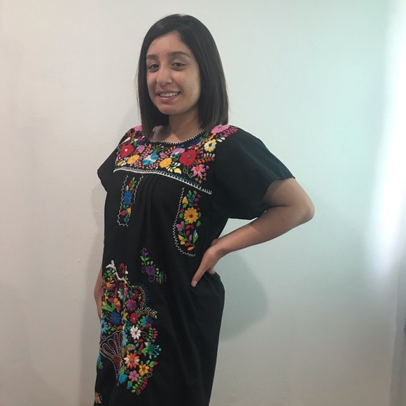 black mexican embroidered dress Traditional Mexican Girl Embroidered Dress 2-8 – unik Retail
